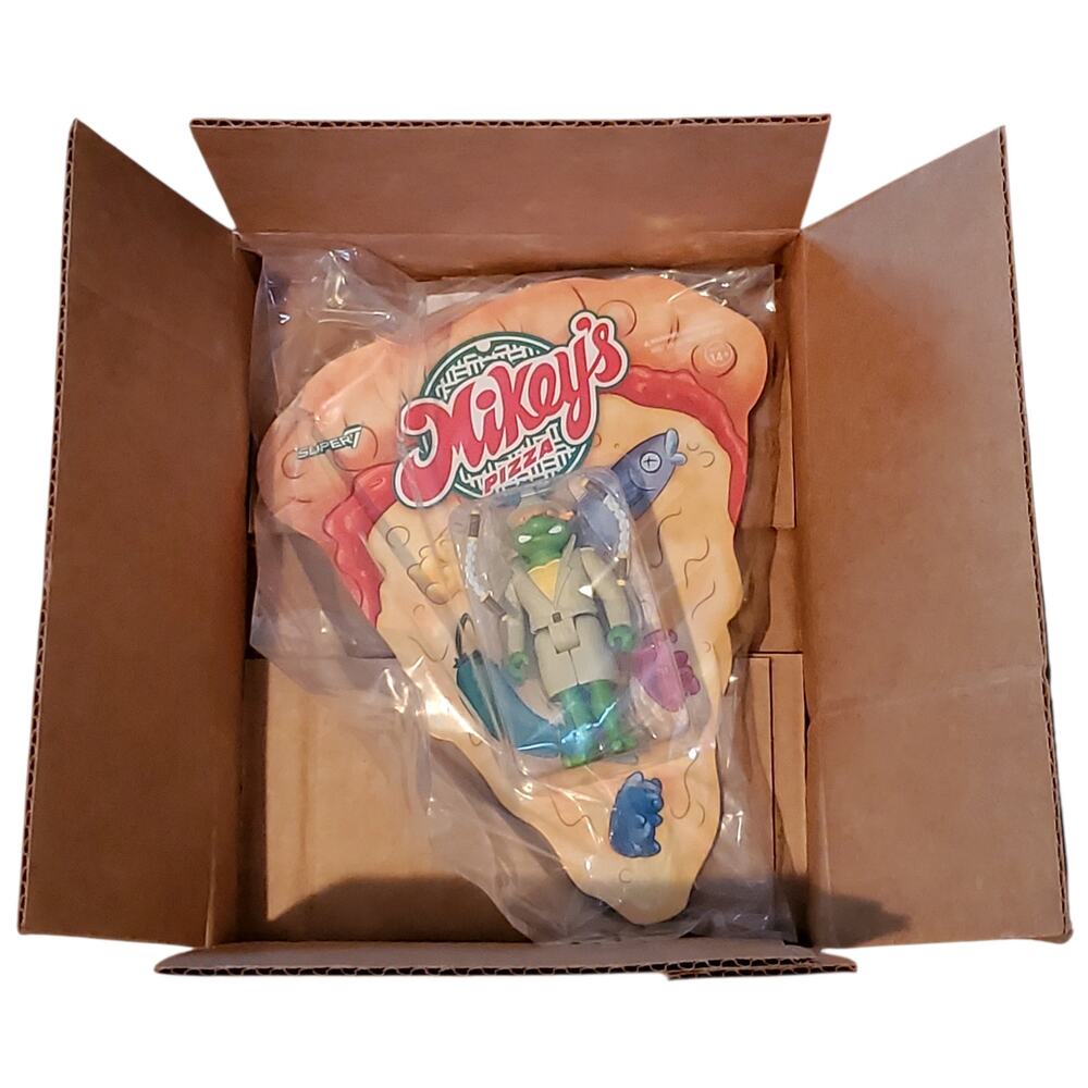 Undercover Mikey TMNT Weird Pizza To Go SDCC Super7 Reaction Figure